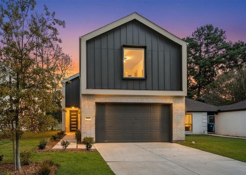 Photo of 23 Presidio Road, Montgomery, TX 77356 (MLS # 32944057)