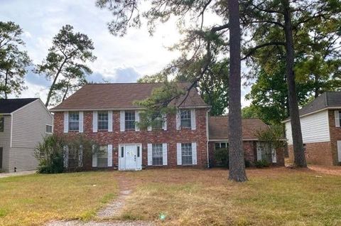 Photo of 17331 Rolling Creek Drive, Houston, TX 77090 (MLS # 10580457)