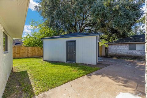Tiny photo for 10314 Sageplum Drive, Houston, TX 77089 (MLS # 221846)