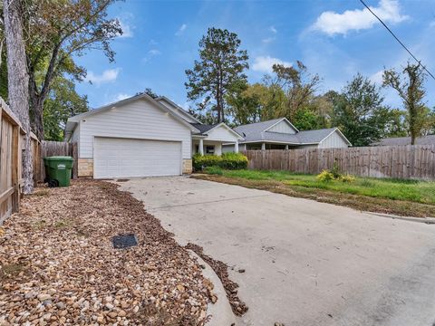 1216 Deputy O Mcduffie Jr Street Cleveland TX 77327