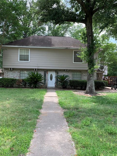 Photo of 902 Appomattox Drive, Spring, TX 77380 (MLS # 73077221)
