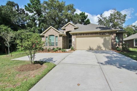 Photo of 12938 Walden Road, Montgomery, TX 77356 (MLS # 29133678)