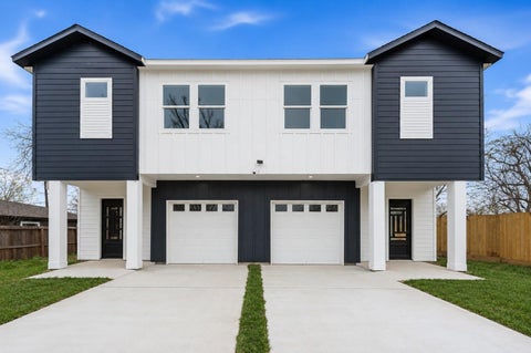 Photo of 4125 Clover St St #A/B, Houston, TX 77051 (MLS # 73256598)