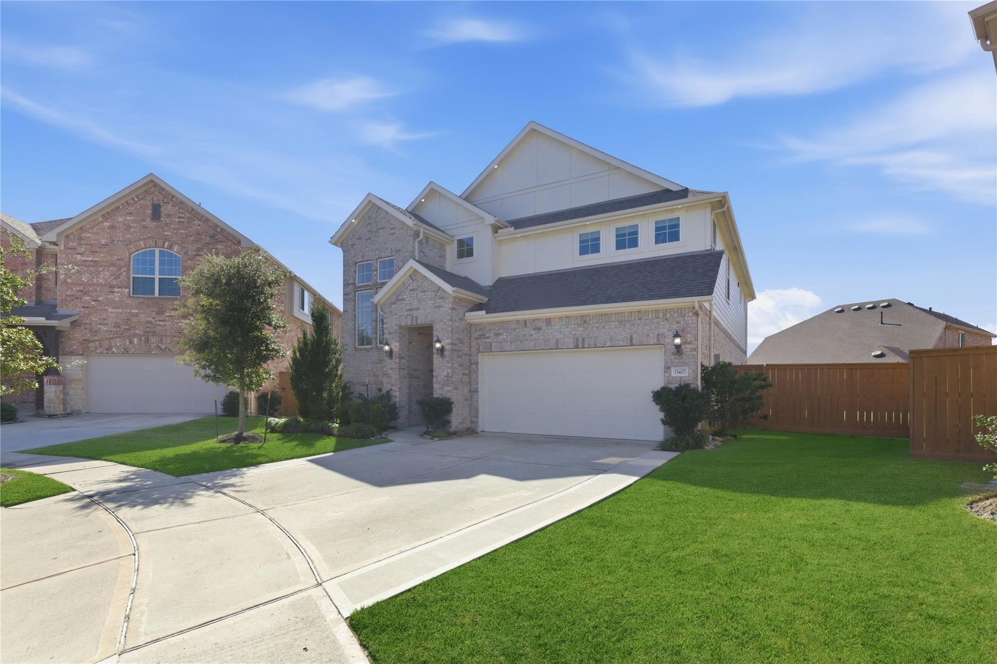 15407 Falkirk Green Drive