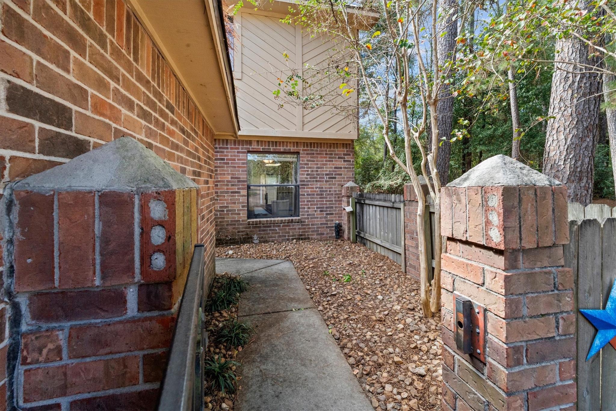 2826 Elm Grove Court