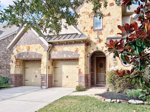 Photo of 78 Lindenberry Circle, Spring, TX 77389 (MLS # 68052124)