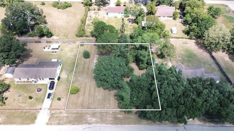 Vacant Land For Sale - 3210 2nd Street<br/> Waller County, Brookshire, TX 77423