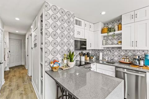 Condo For Sale - 6102 Seawall Boulevard #189<br/> Galveston, TX 77551