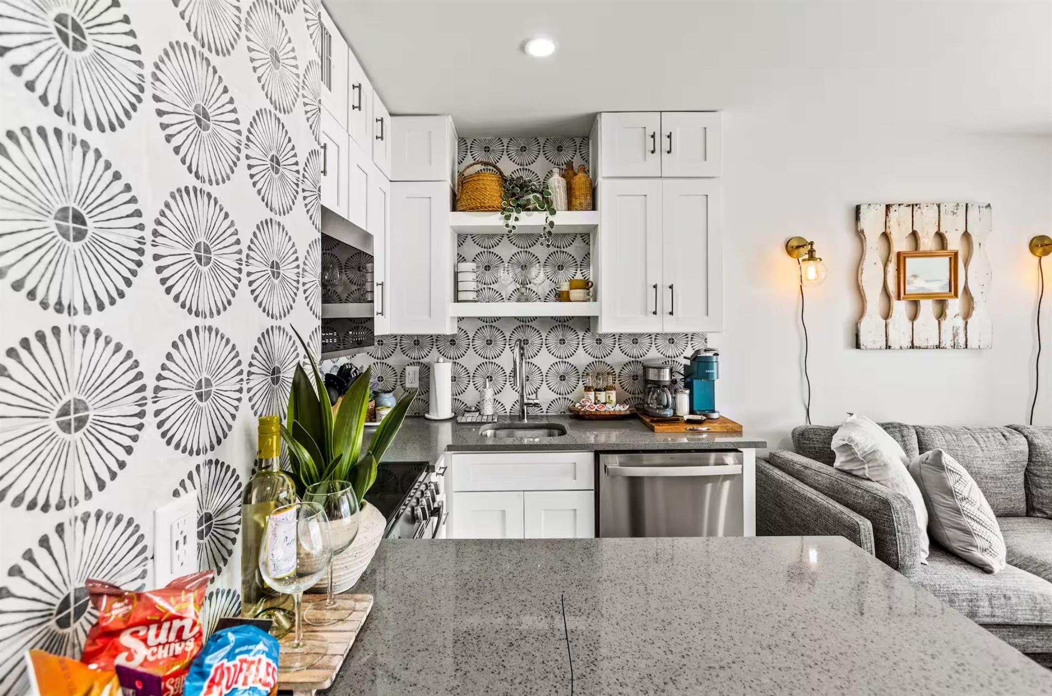 6102 Seawall Boulevard 189