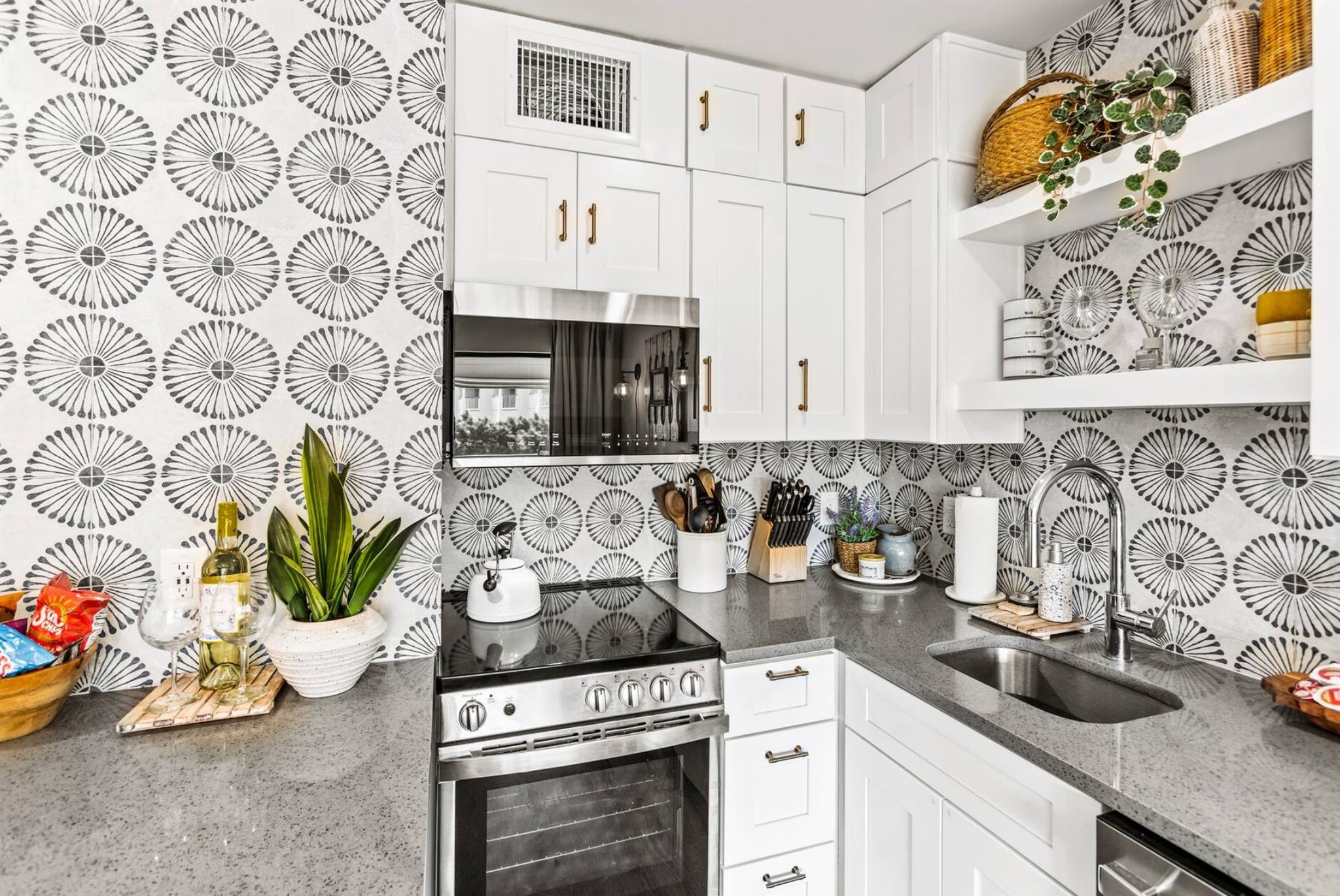 6102 Seawall Boulevard 189