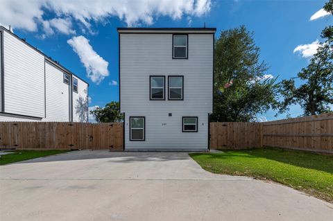 Photo of 6309 Sandra Street, Houston, TX 77028 (MLS # 98727572)