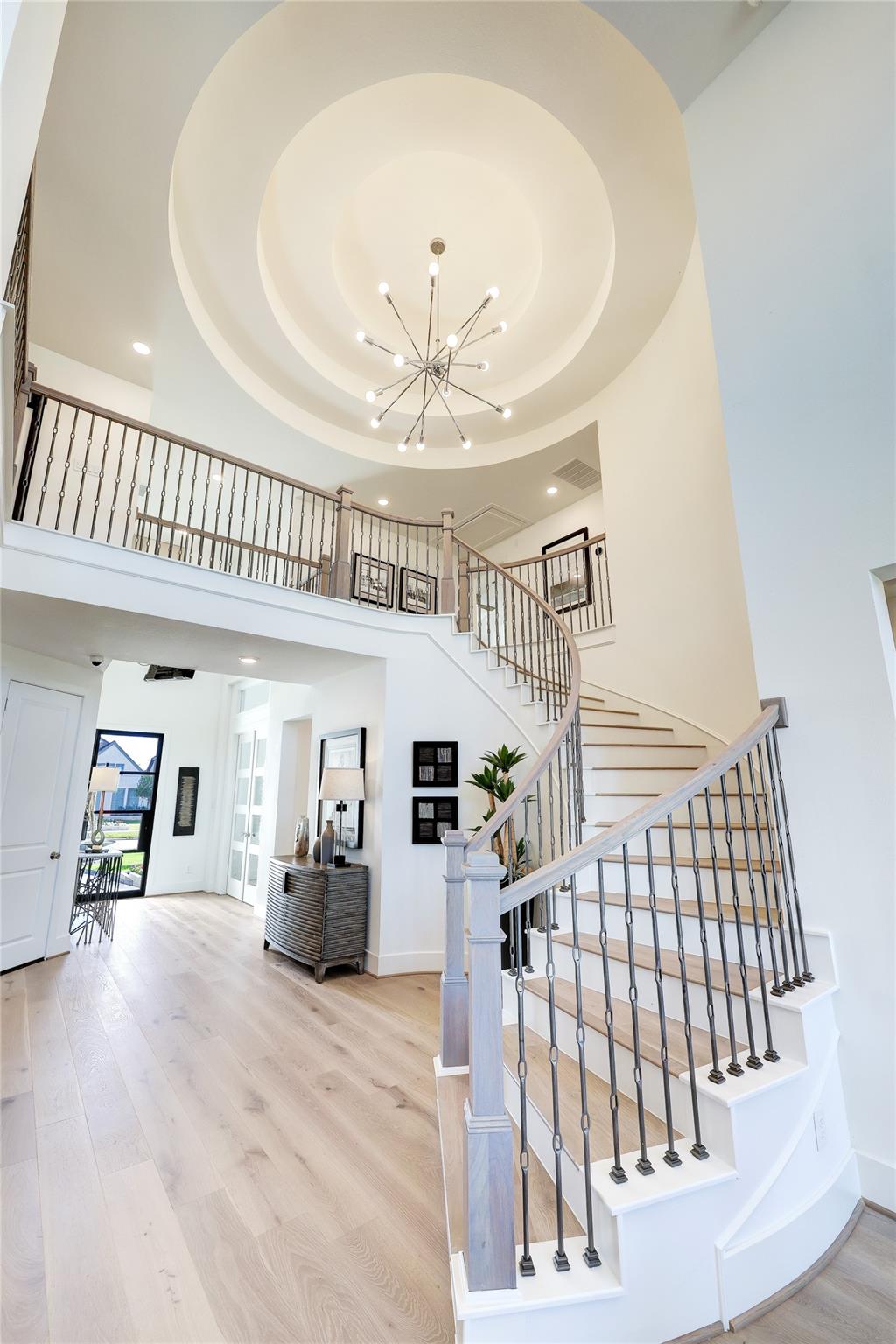 7319 Prairie Lakeshore Lane
