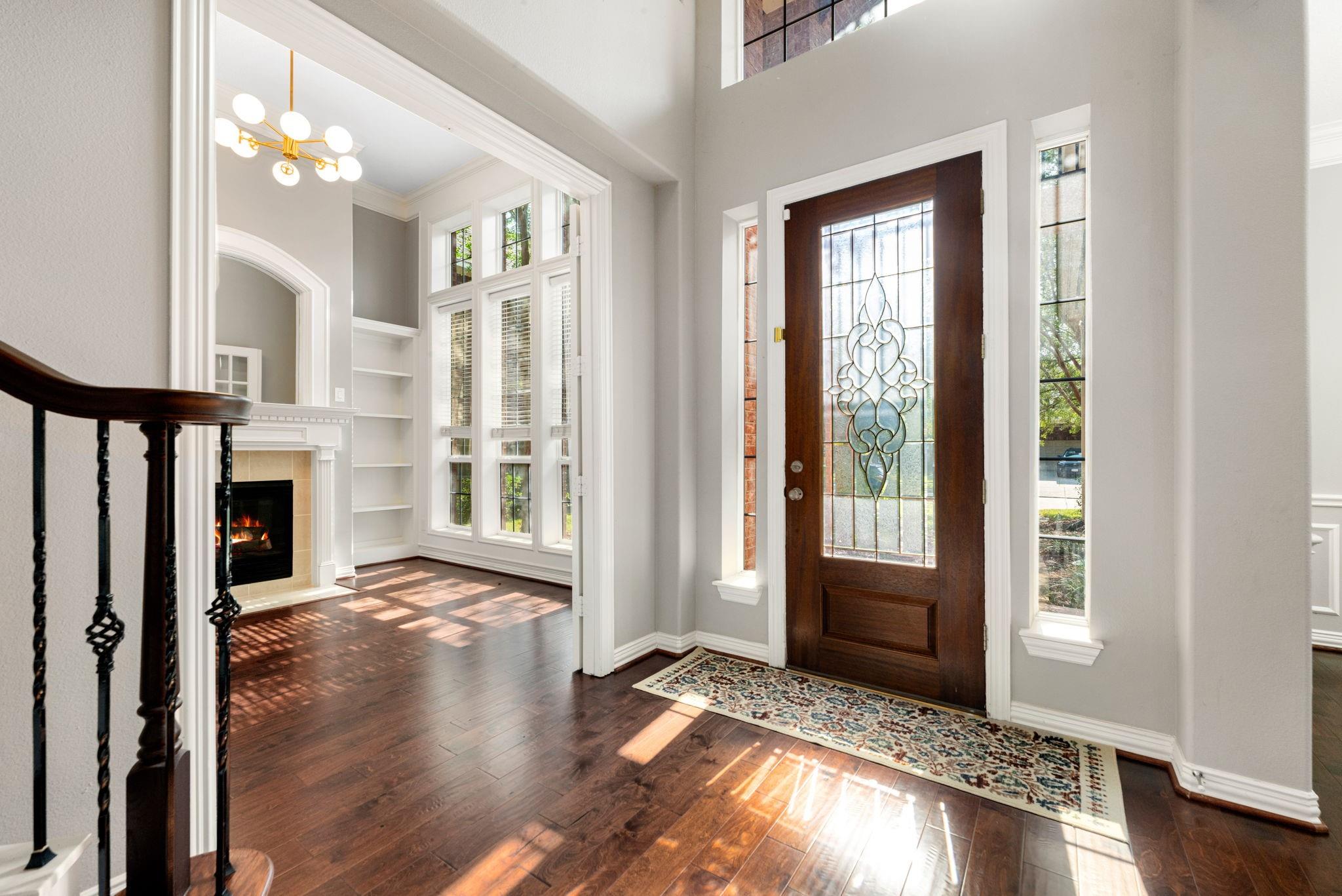 2806 Dixon Drive