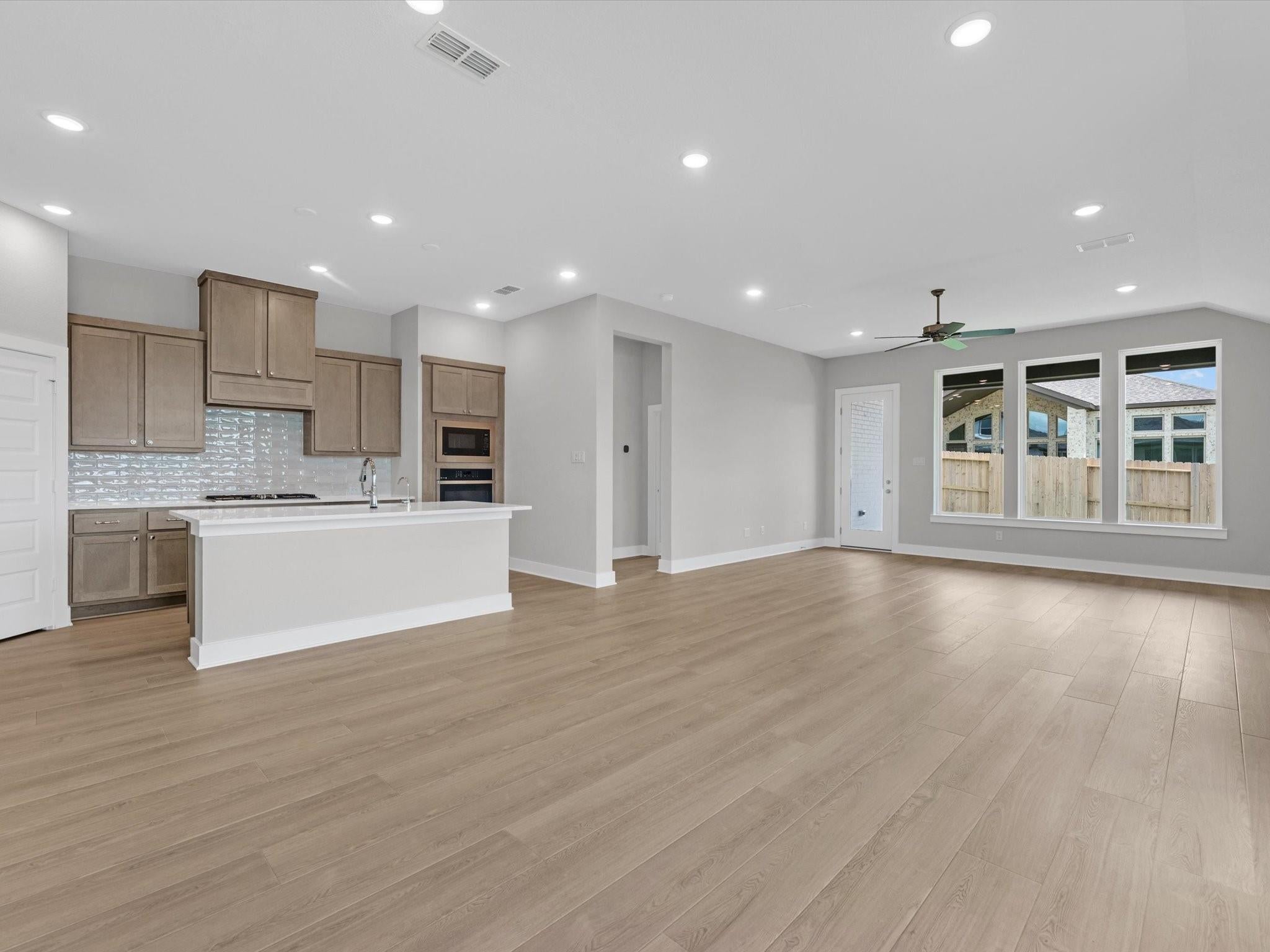 16502 Harmony Lea Lane