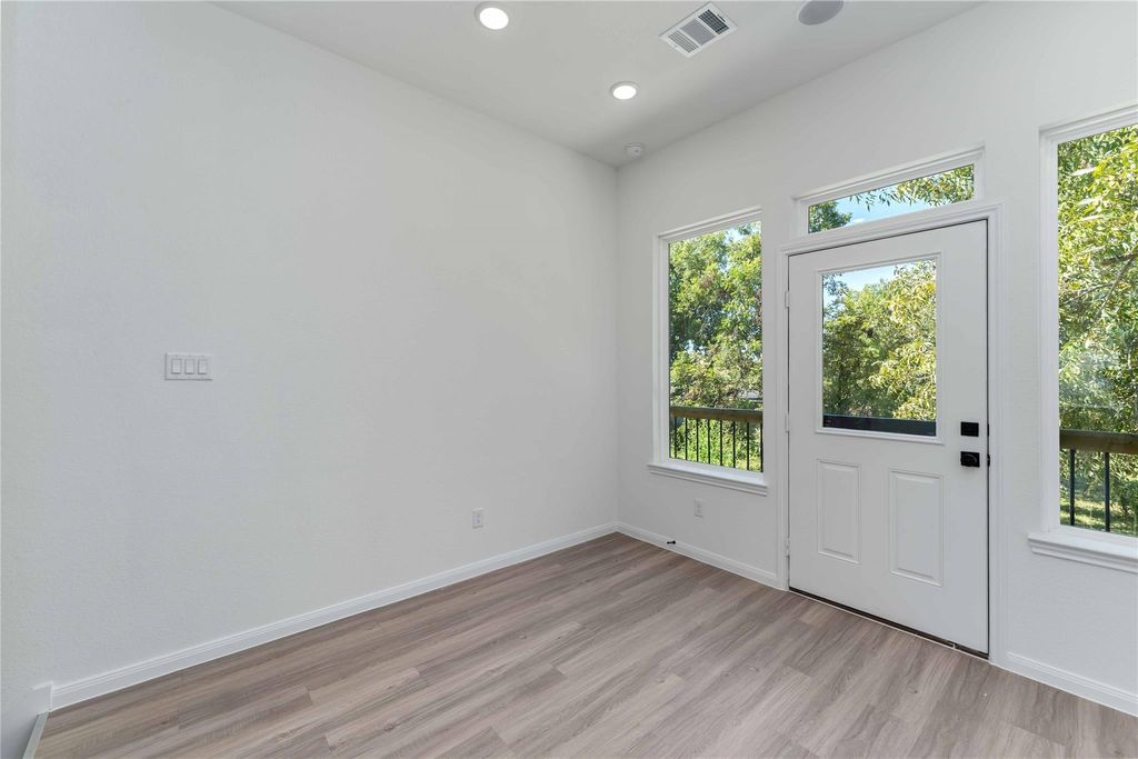 Photo of 4713 Mallow Street #C/D, Houston, TX 77033 (MLS # 39267512)