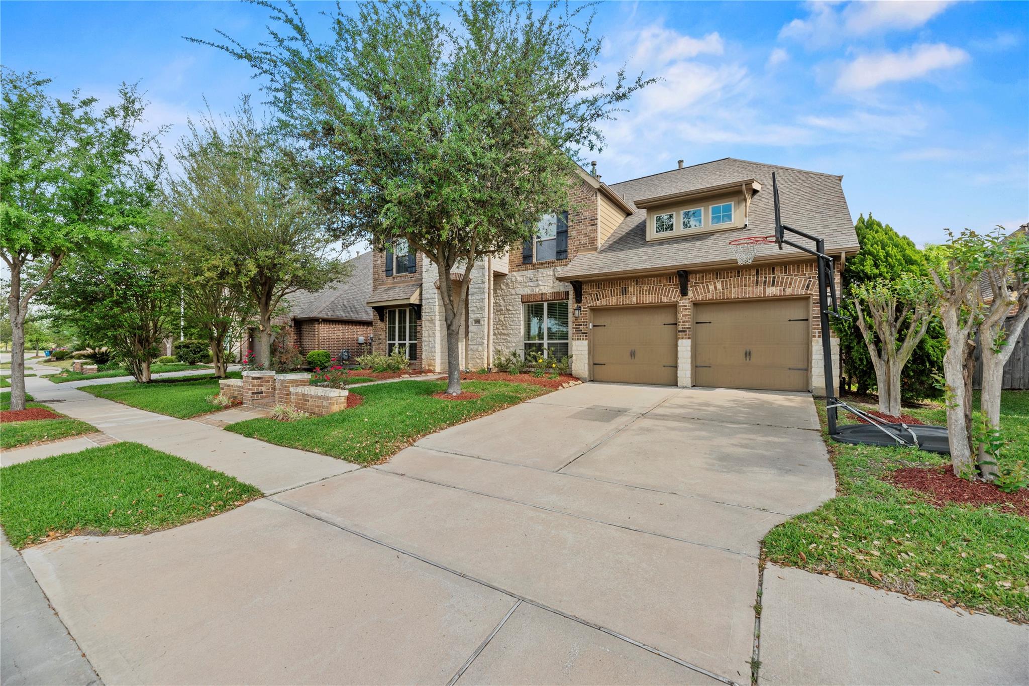 18702 Town Bluff Drive