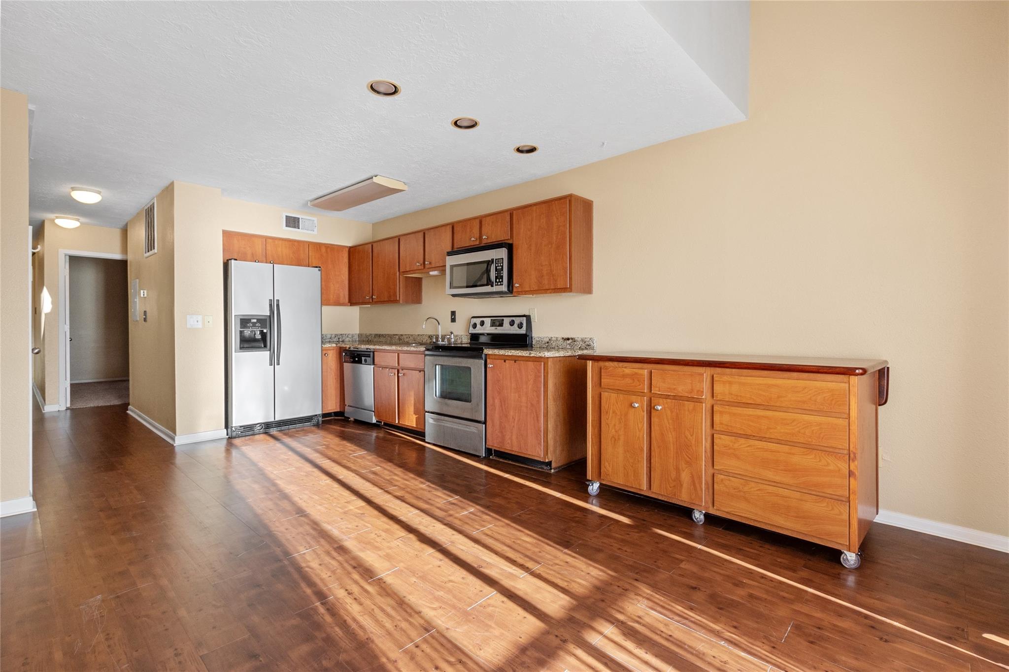 445 Carolcrest Lane 321