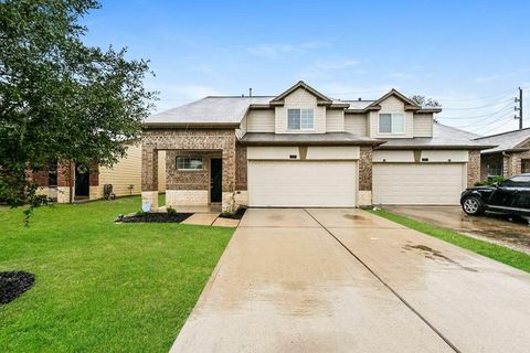 Photo of 12151 Pia Drive, Houston, TX 77044 (MLS # 66664398)