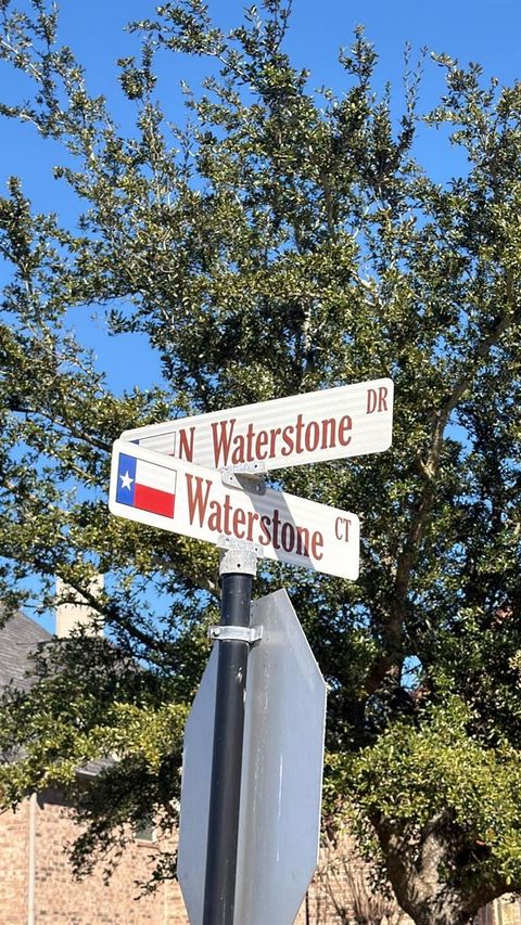 6 Waterstone Court Montgomery TX 77356