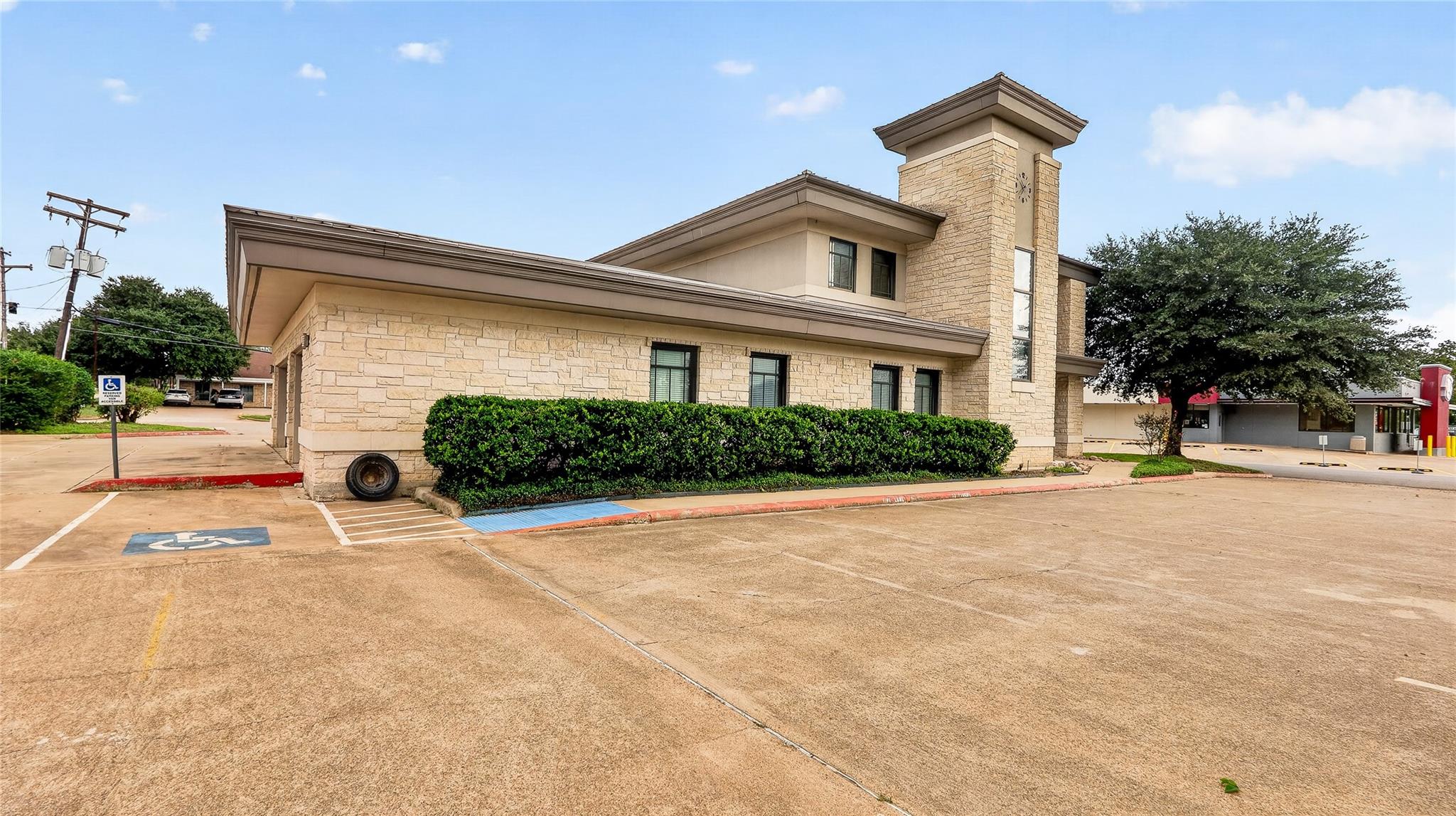 210 E Highway 79