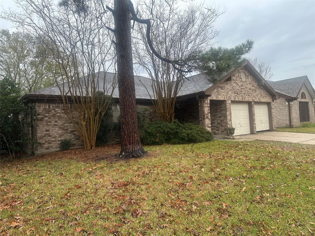 Photo of 16747 Square Rigger Lane, Friendswood, TX 77546 (MLS # 6125765)