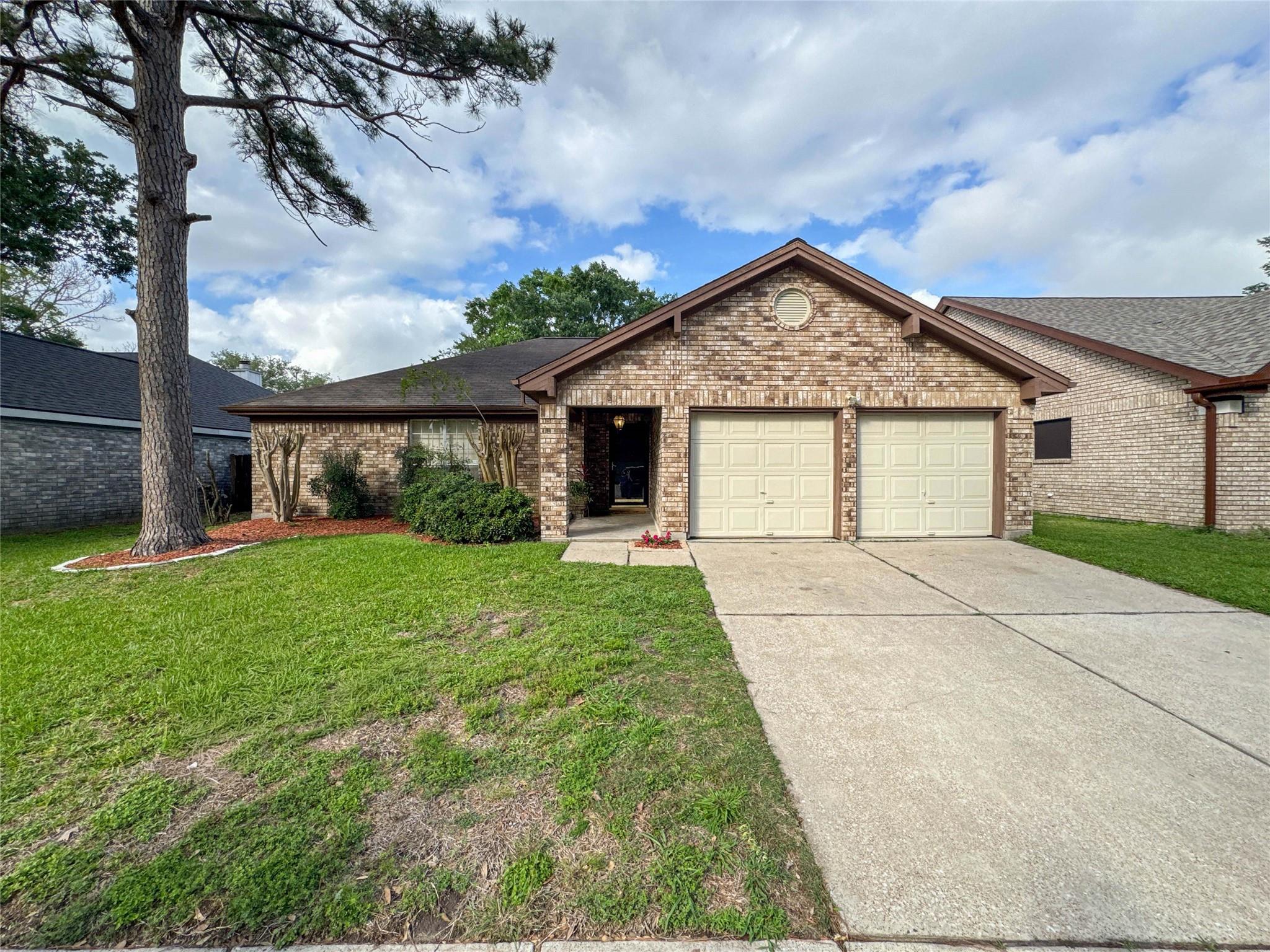 16747 Square Rigger Lane