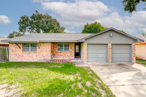 Photo of 4812 Ivy Street, Pasadena, TX 77505 (MLS # 15092234)