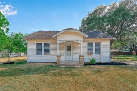 Photo of 9314 Church Street, Needville, TX 77461 (MLS # 82565677)