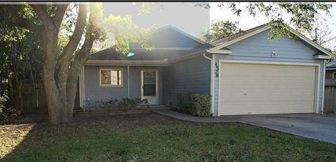 Photo of 4508 15th Street, Bacliff, TX 77518 (MLS # 29149332)