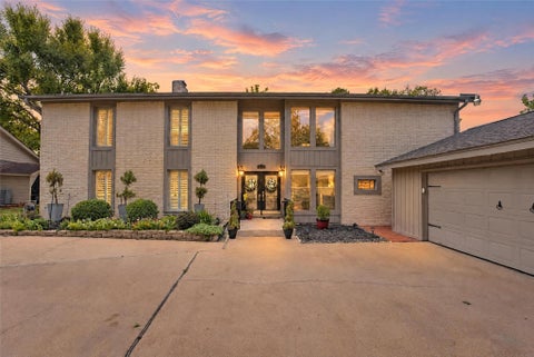 Photo of 645 Augusta Drive, Huntsville, TX 77340 (MLS # 85174855)