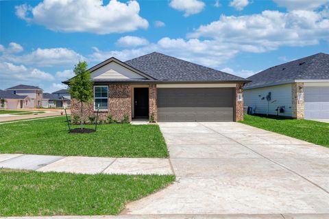 Photo of 30846 Brightwell Bend BND, Fulshear, TX 77441 (MLS # 73856949)