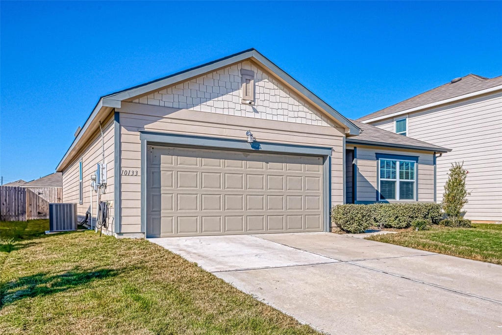Photo of 10133 Pappas Drive, Brookshire, TX 77423 (MLS # 10493273)