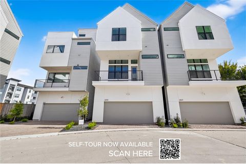 Photo of 2855 Decker Place, Houston, TX 77003 (MLS # 62220165)