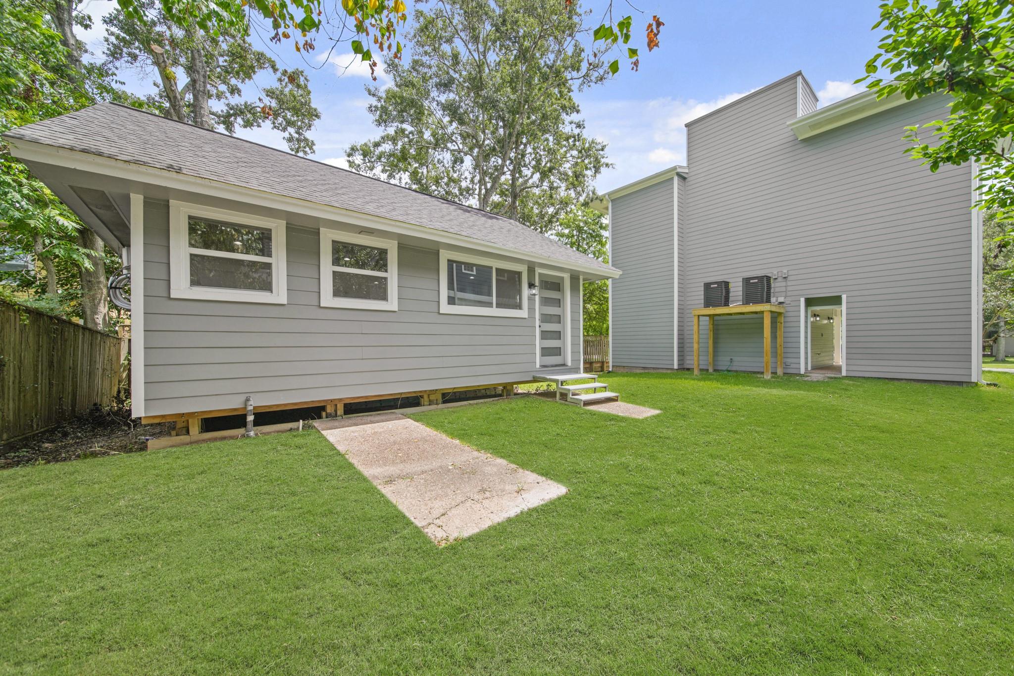 220 Pine Road