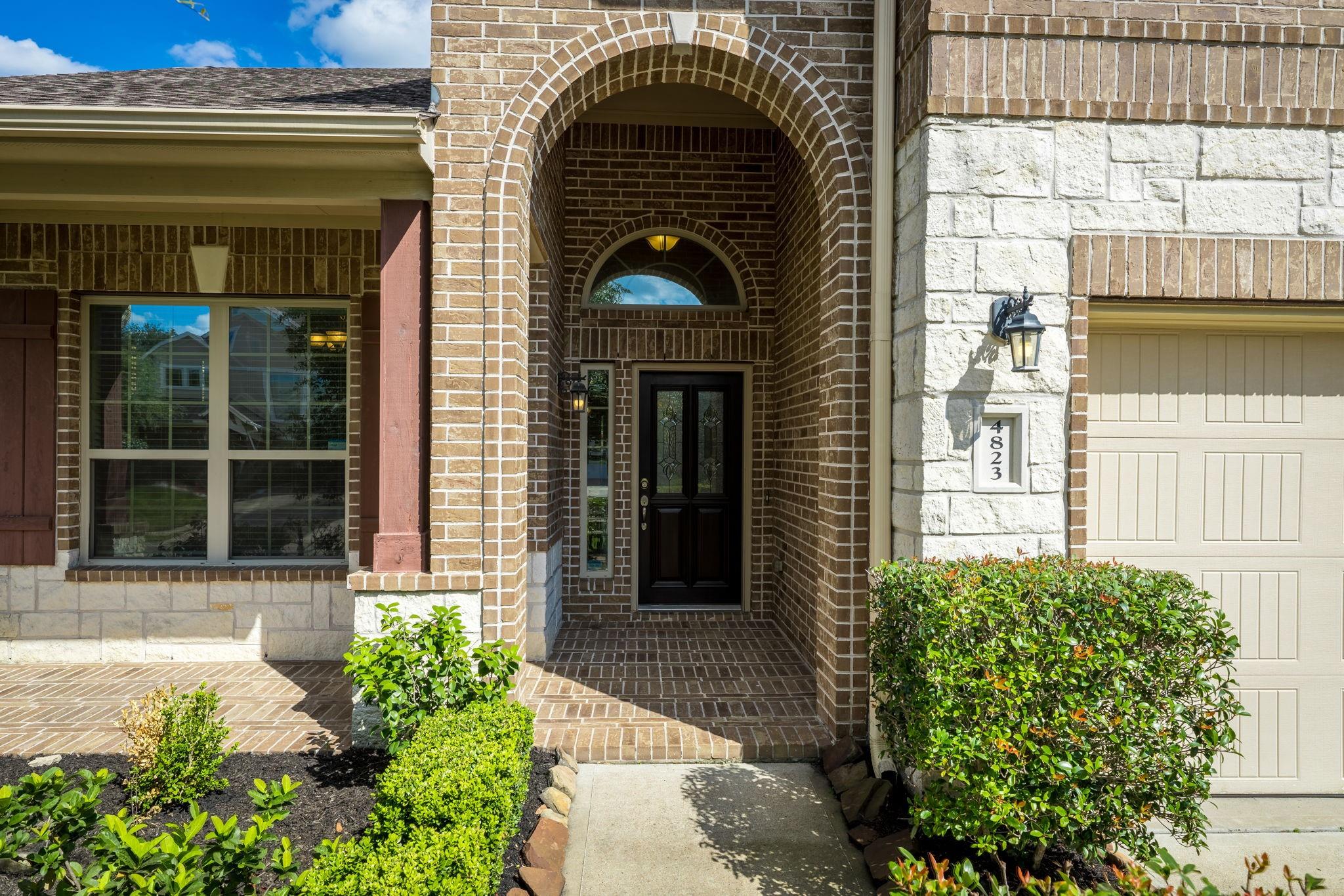 4823 Kendra Forest Trail