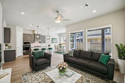 Photo of 702 Topwater Trail, Kemah, TX 77565 (MLS # 53634448)