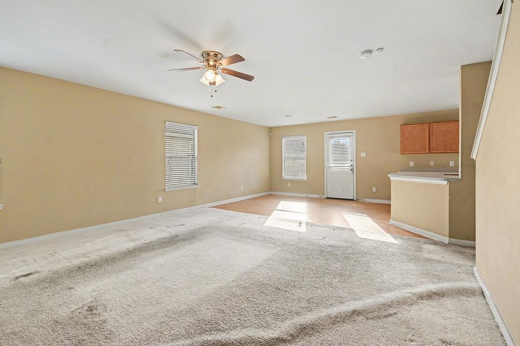 Photo of 6703 Providence View Lane, Houston, TX 77049 (MLS # 59756198)