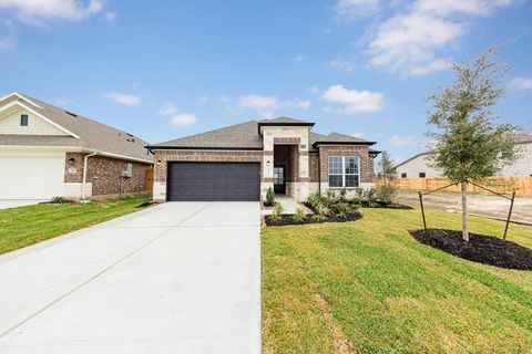 Photo of 2035 Emerald Lake Trail, Dayton, TX 77535 (MLS # 51485280)