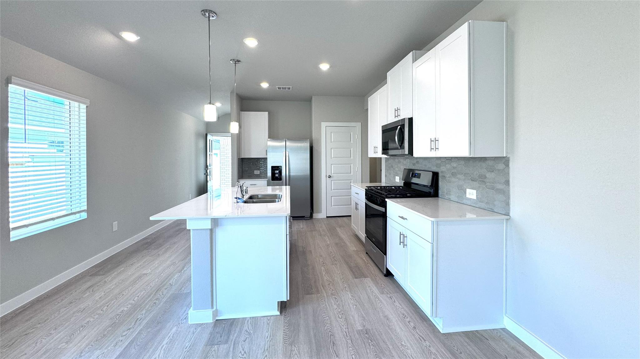 9410 Herons Preserve