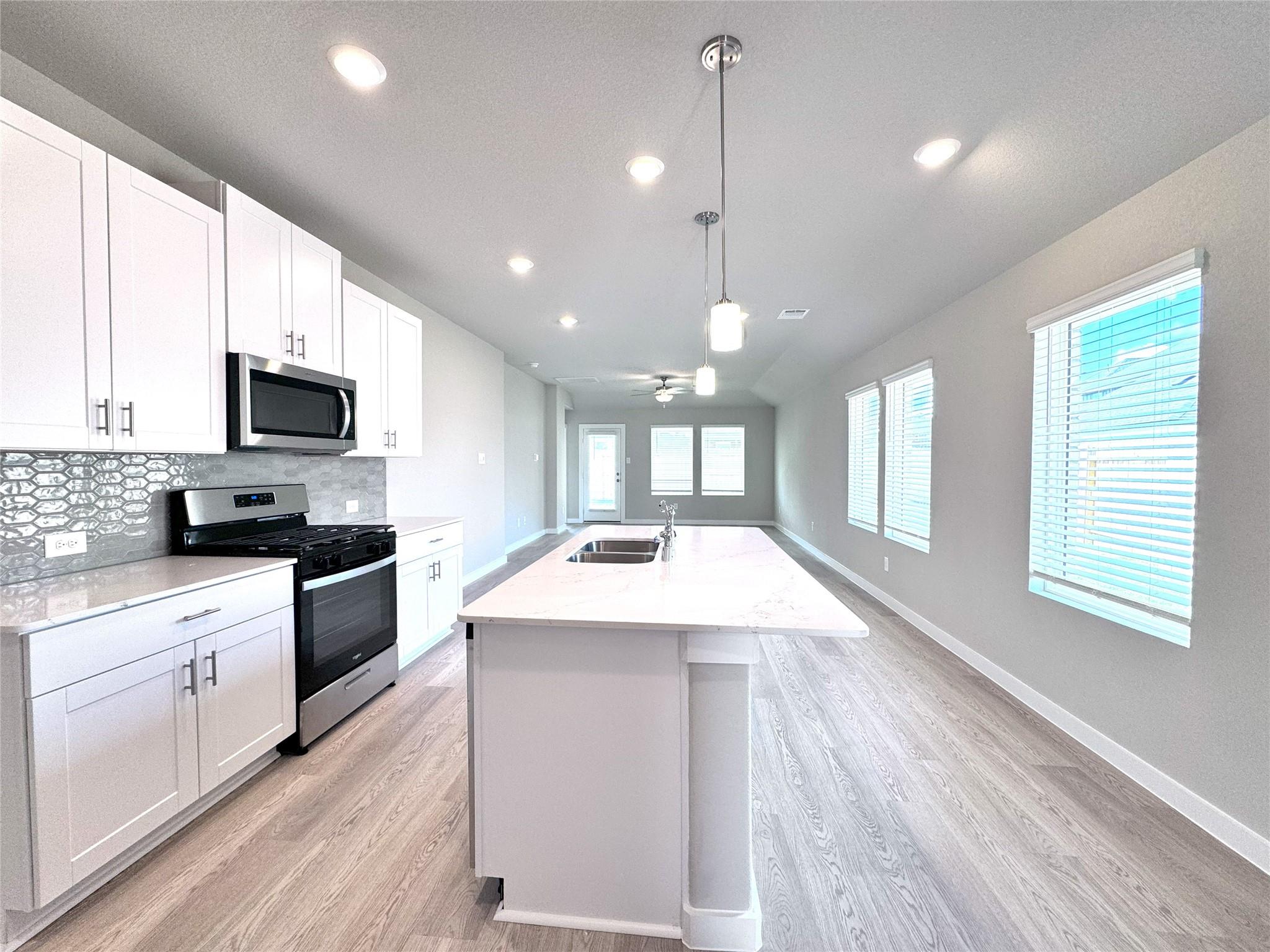 9410 Herons Preserve