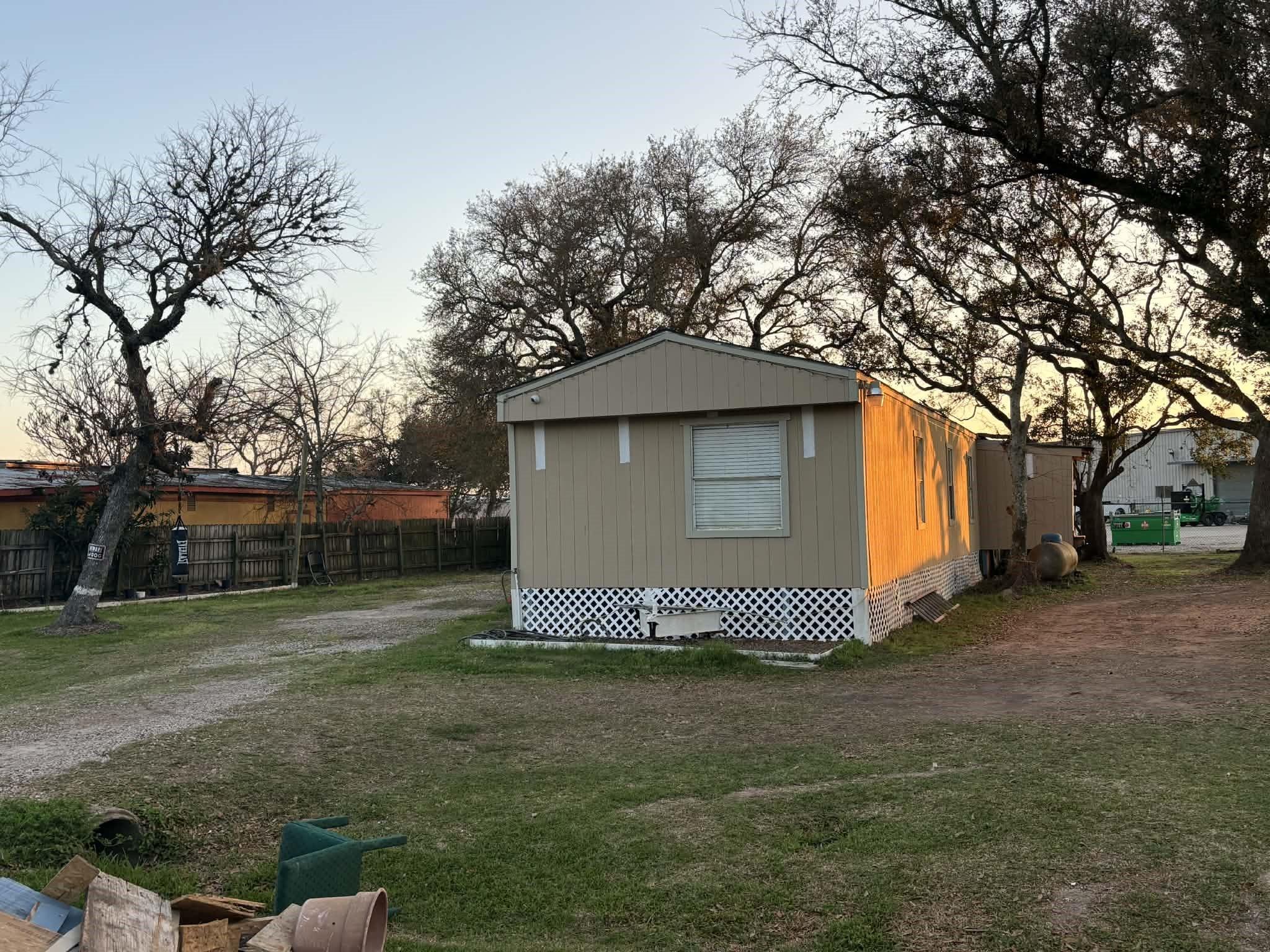 203 Oak Creek Drive