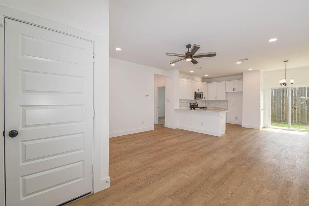 16571 Oasis Glade Drive