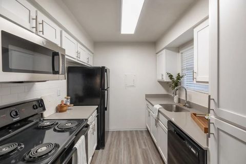 Photo of 11715 S Glen Drive #1304-1, Houston, TX 77099 (MLS # 56342285)