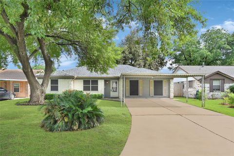 619 Rocky Mountain Drive Houston TX 77037