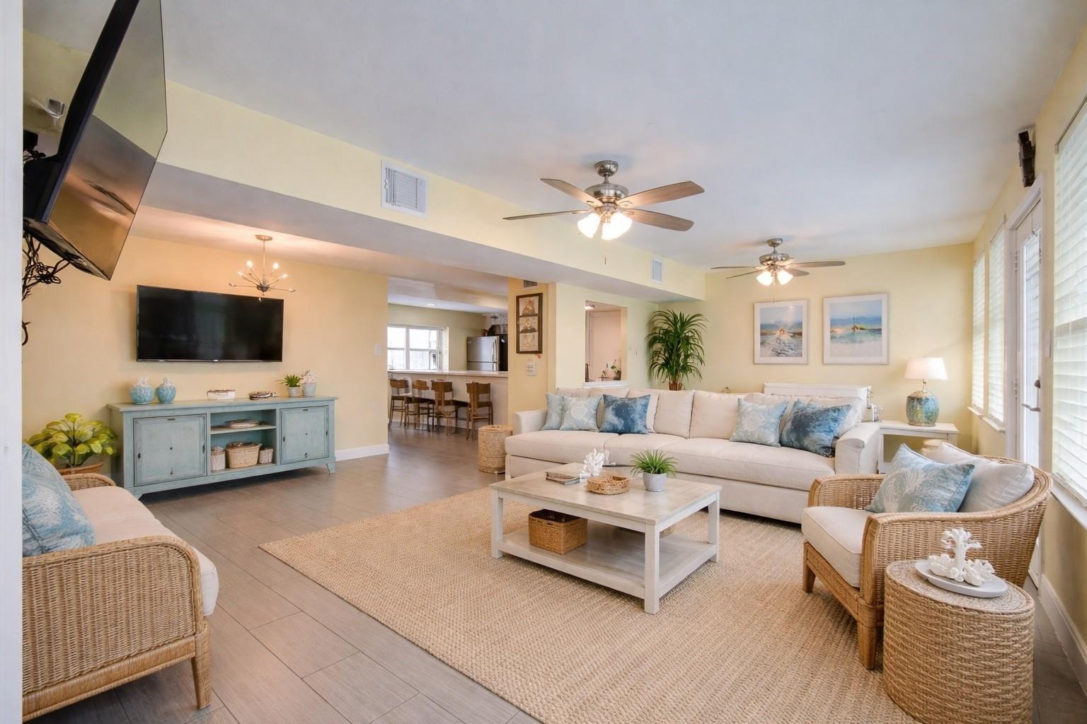 21225 Gulf Dr