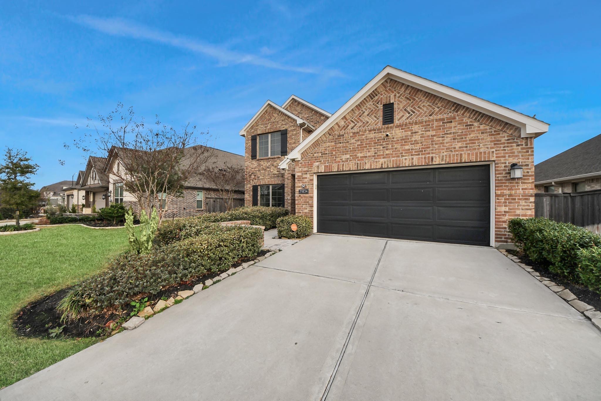 21034 Sunny Ravine Drive