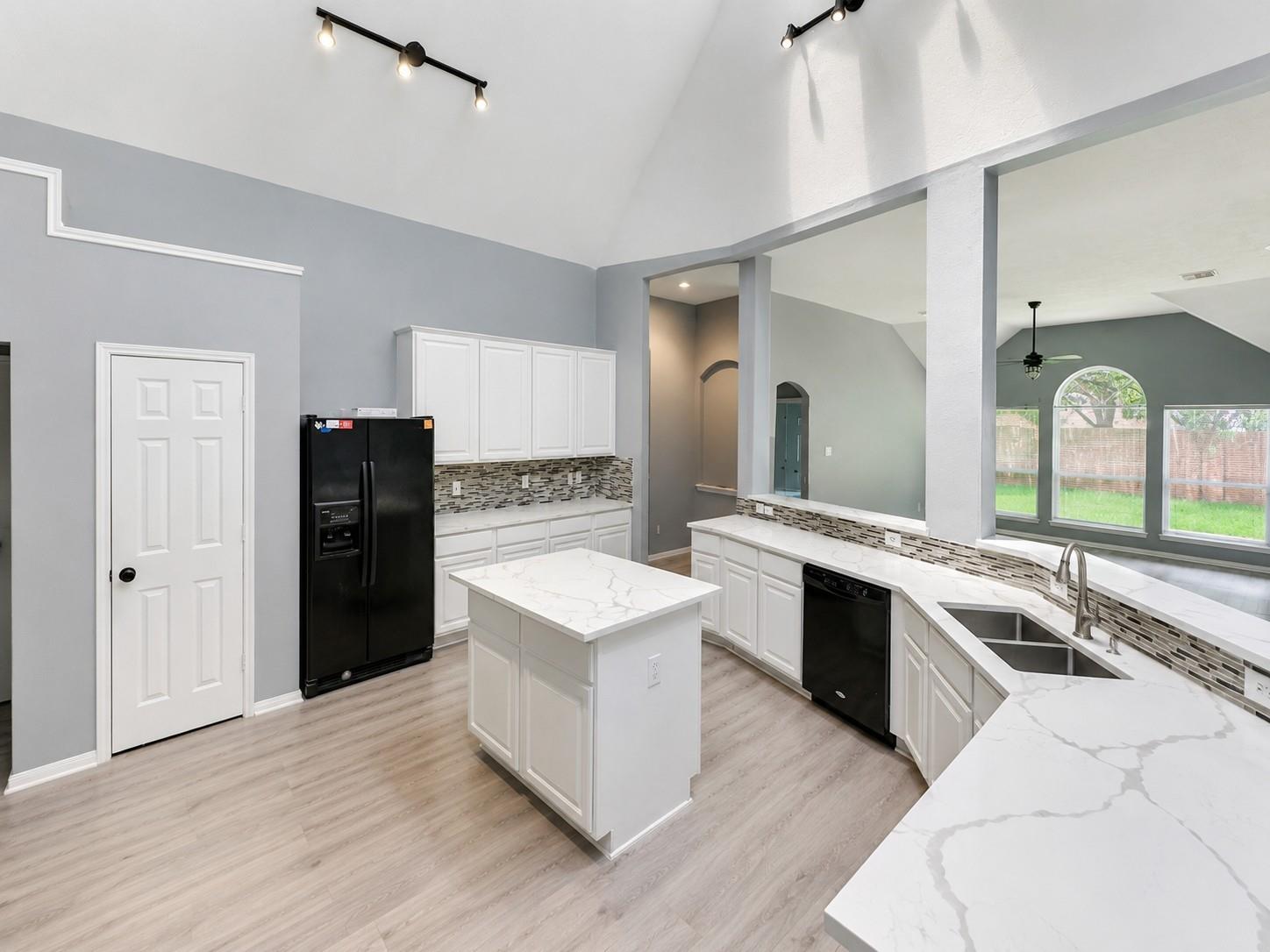 3006 Pecan Wood Drive