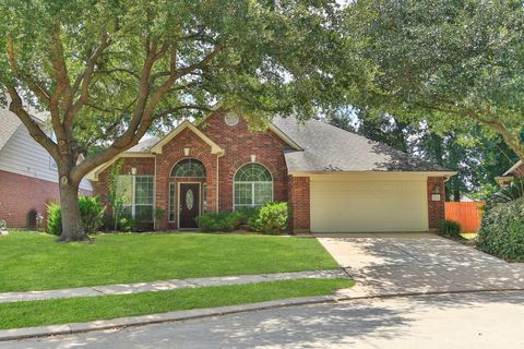 Photo of 31235 Windcrest Park Lane, Spring, TX 77386 (MLS # 43378556)