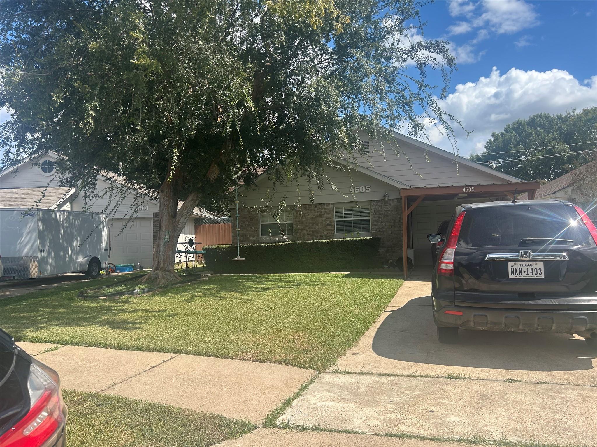 4605 Greenwood Drive