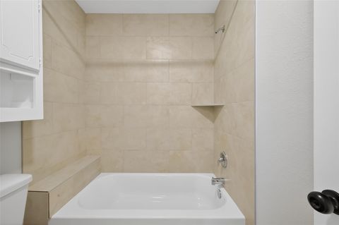 Tiny photo for 889 Chas Lane, Houston, TX 77091 (MLS # 44929253)